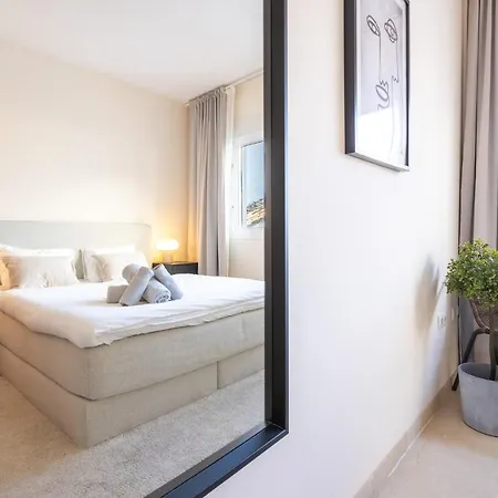 Floor Spacious With Sea Views In Costalita אסטפונה