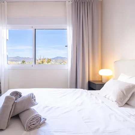 Floor Spacious With Sea Views In Costalita דירה אסטפונה